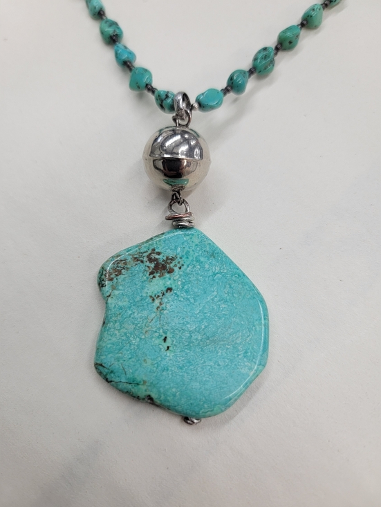 Turqoise Necklace With Large Chunk Turquiose Drop Artisian - Picture 7 of 10